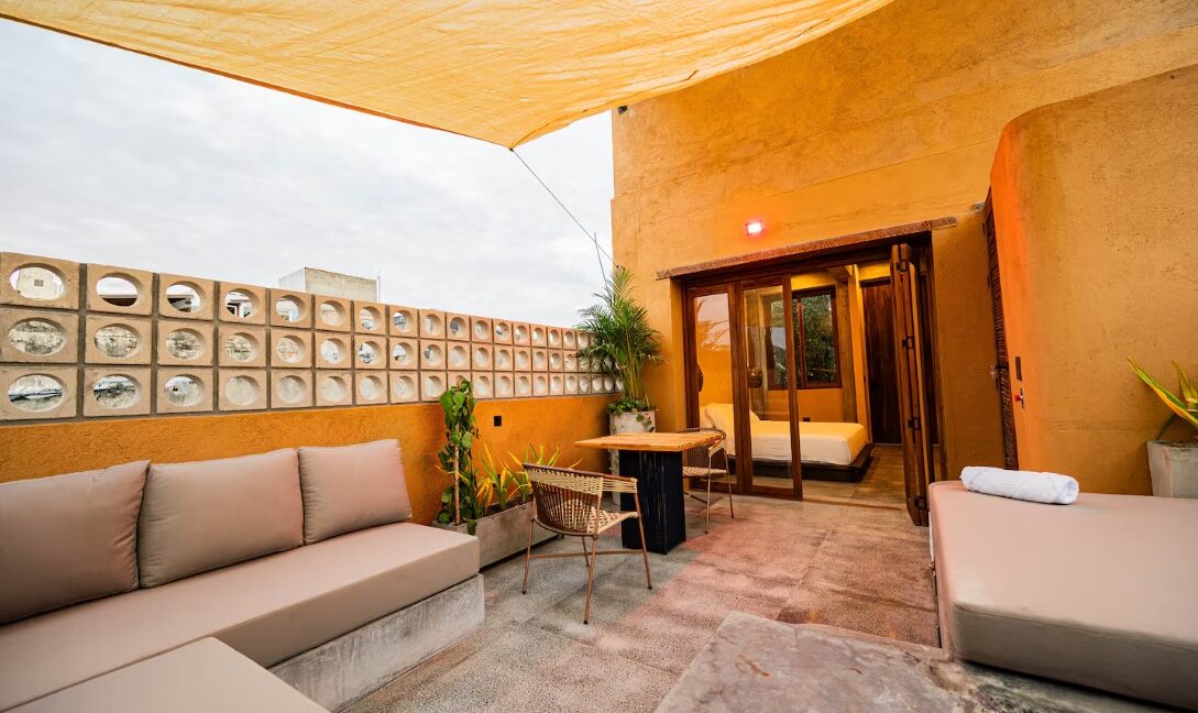 WhatsApp Image 2025-08-15 at 9.57.09 AM