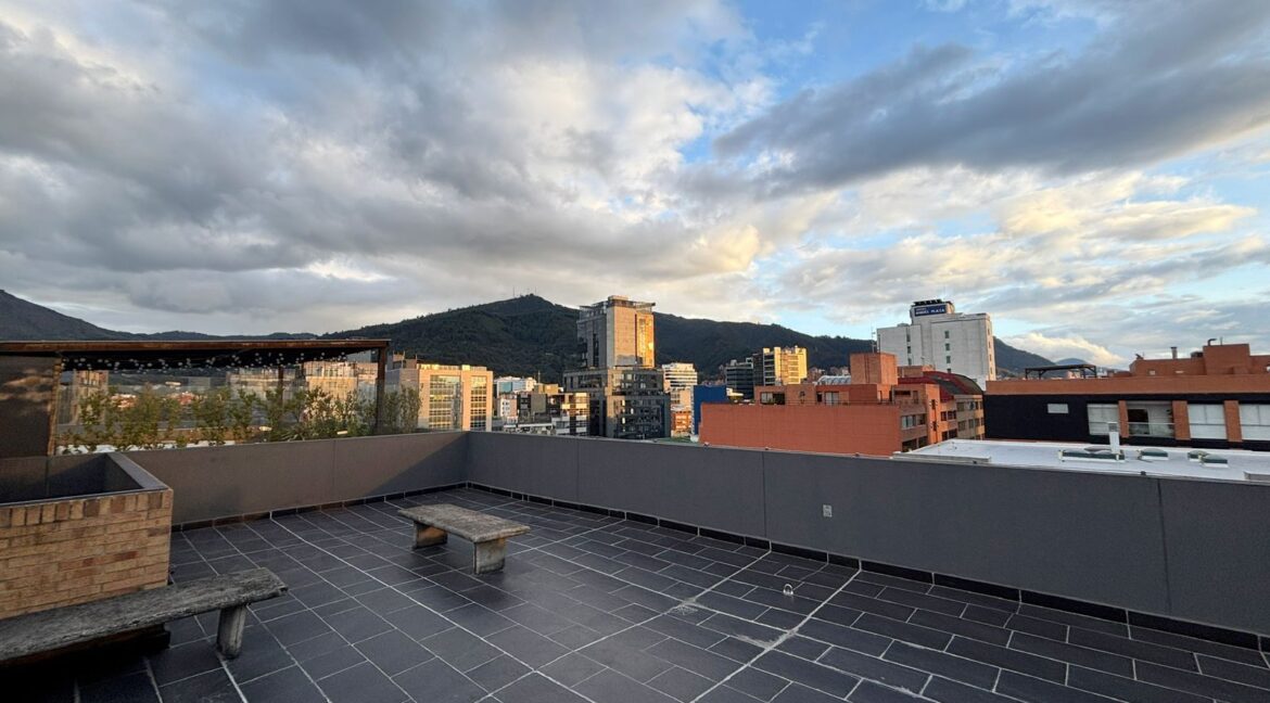 WhatsApp Image 2025-10-31 at 1.04.01 PM