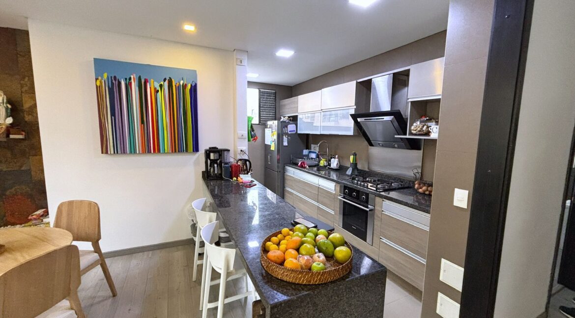 WhatsApp Image 2025-10-31 at 1.04.06 PM