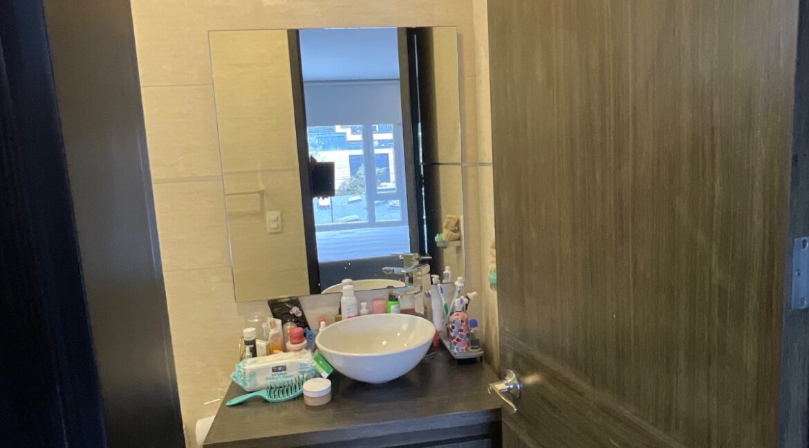 WhatsApp Image 2025-10-31 at 1.04.13 PM (1)