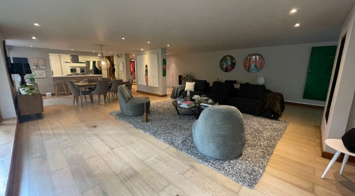 WhatsApp Image 2025-10-08 at 10.02.19 AM