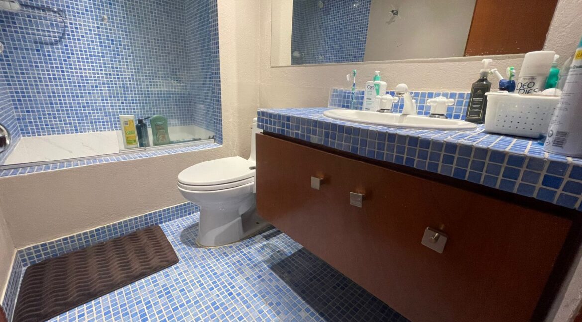 WhatsApp Image 2025-10-08 at 10.04.50 AM