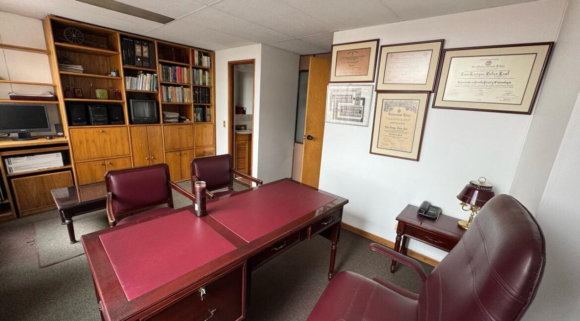 WhatsApp Image 2025-10-31 at 1.12.26 PM (1)