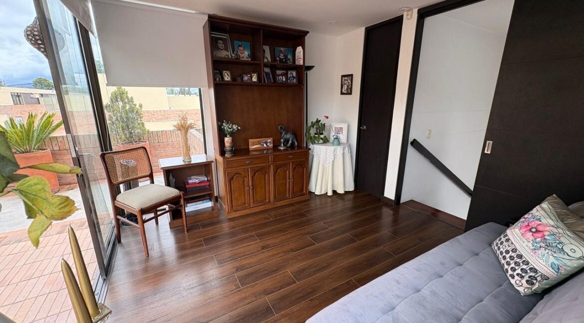 WhatsApp Image 2025-12-19 at 1.05.15 PM (1)