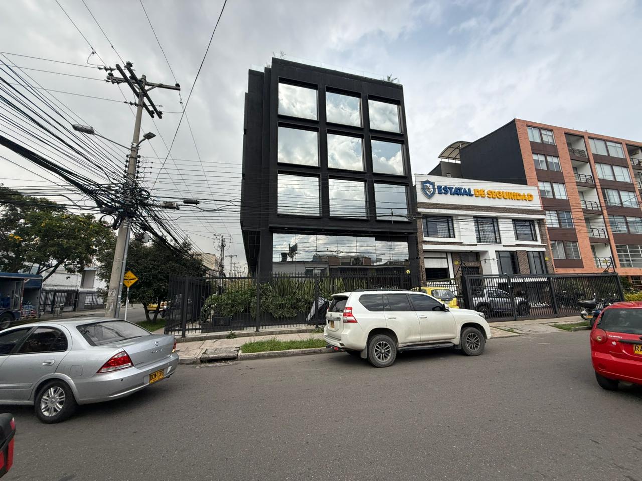 Se Renta Edifico Comercial – La Castellana – Bogotá