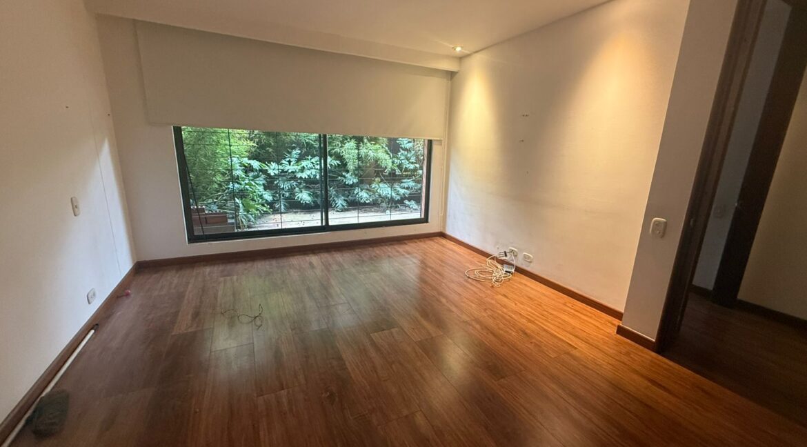 WhatsApp Image 2026-04-11 at 12.49.46 PM (2)